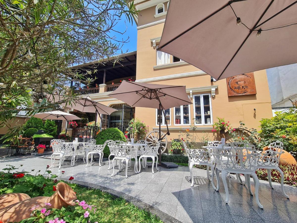 Antigua Miraflores 3*